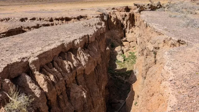 Myanmar Quake Reveals Secrets of Mature Faults
